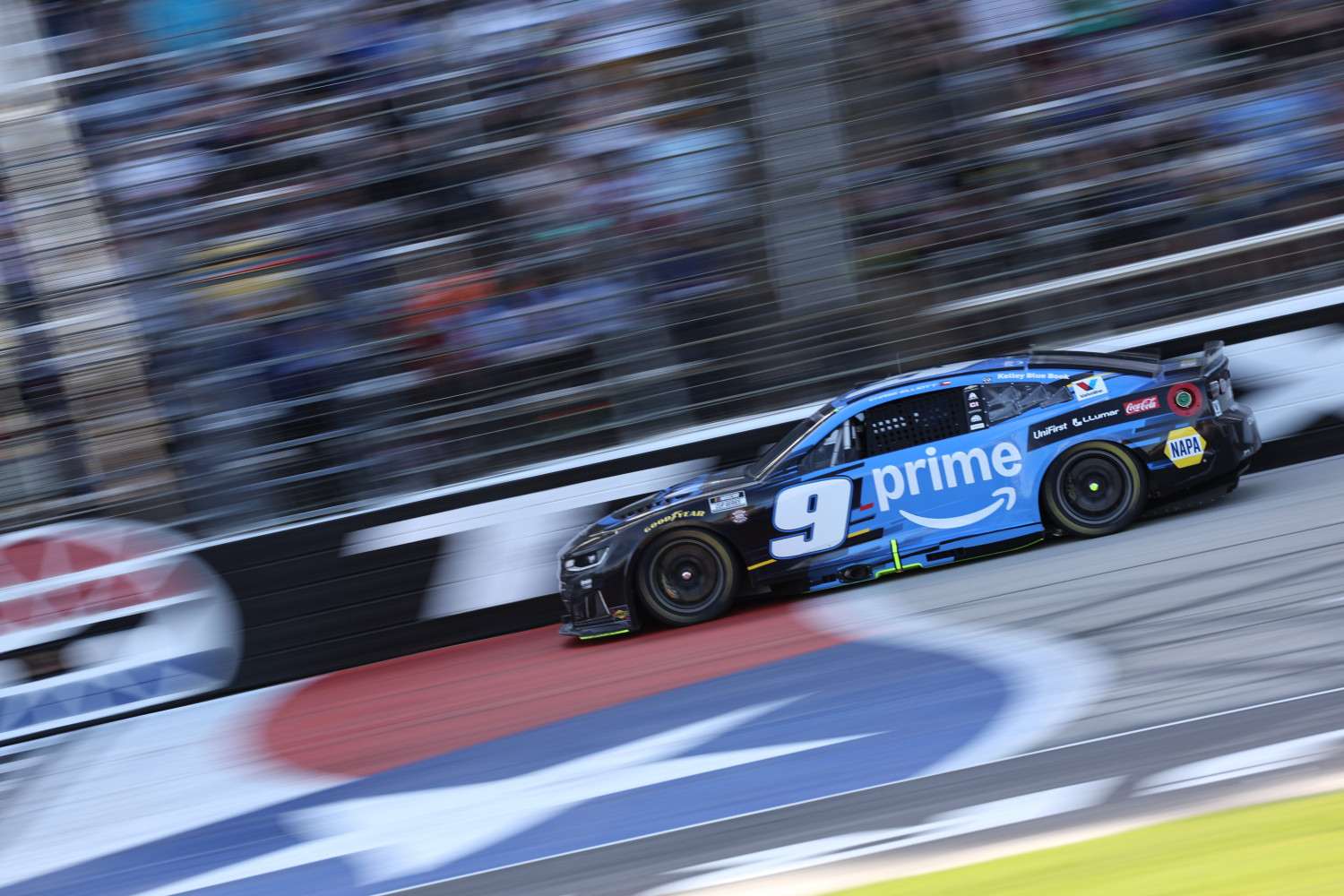 Chase Elliott Beats Denny Hamlin at Texas Motor Speedway For His Second Win of 2026