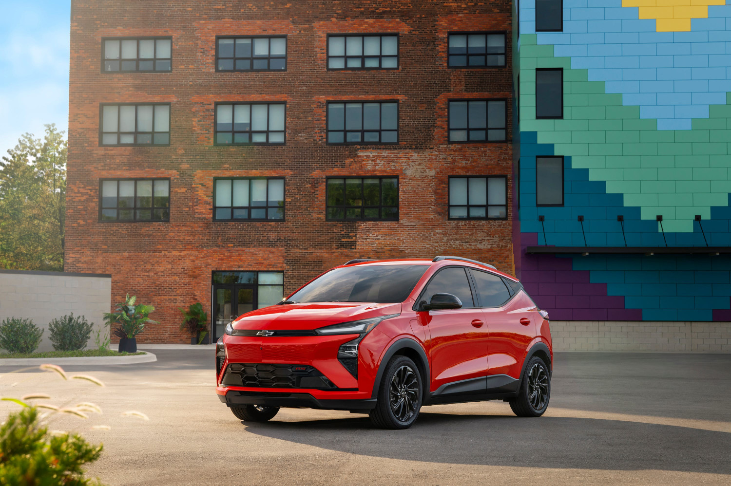 Hyundai, Chevy, Public EV Charger at Hyundai Dealership Hits Chevy Bolt Driver with $418 Charge