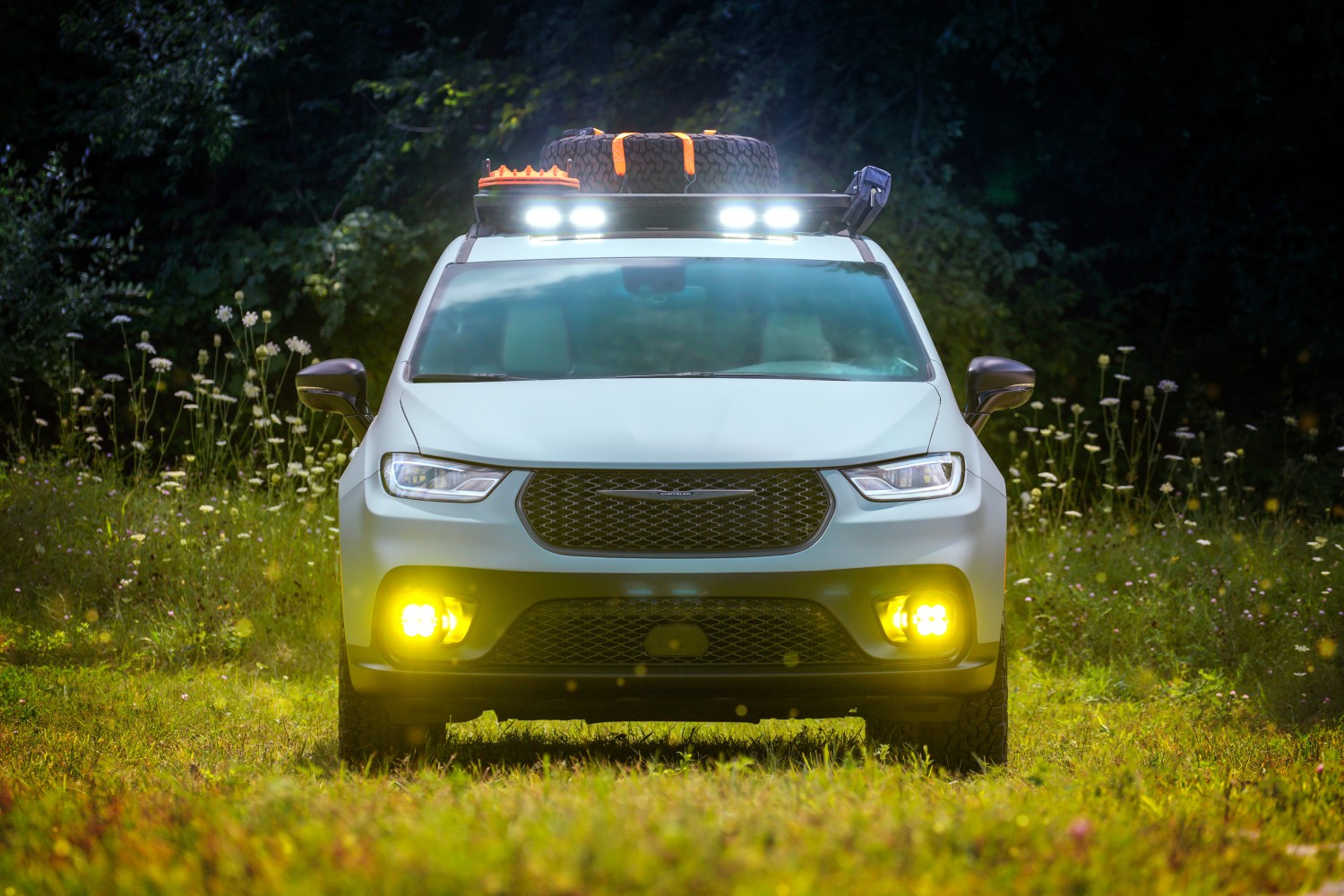 Chrysler Could Build Pacifica Grizzly Peak Off-Road Minivan: Report