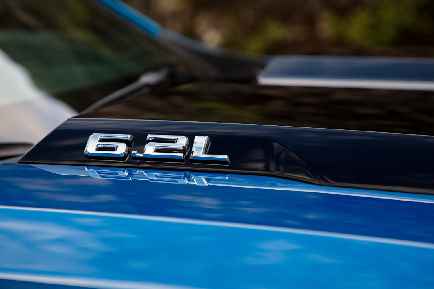 GM 6.2-Liter V-8 Engines Trigger NHTSA Investigation Into Nearly 1 Million SUVs, Pickup Trucks