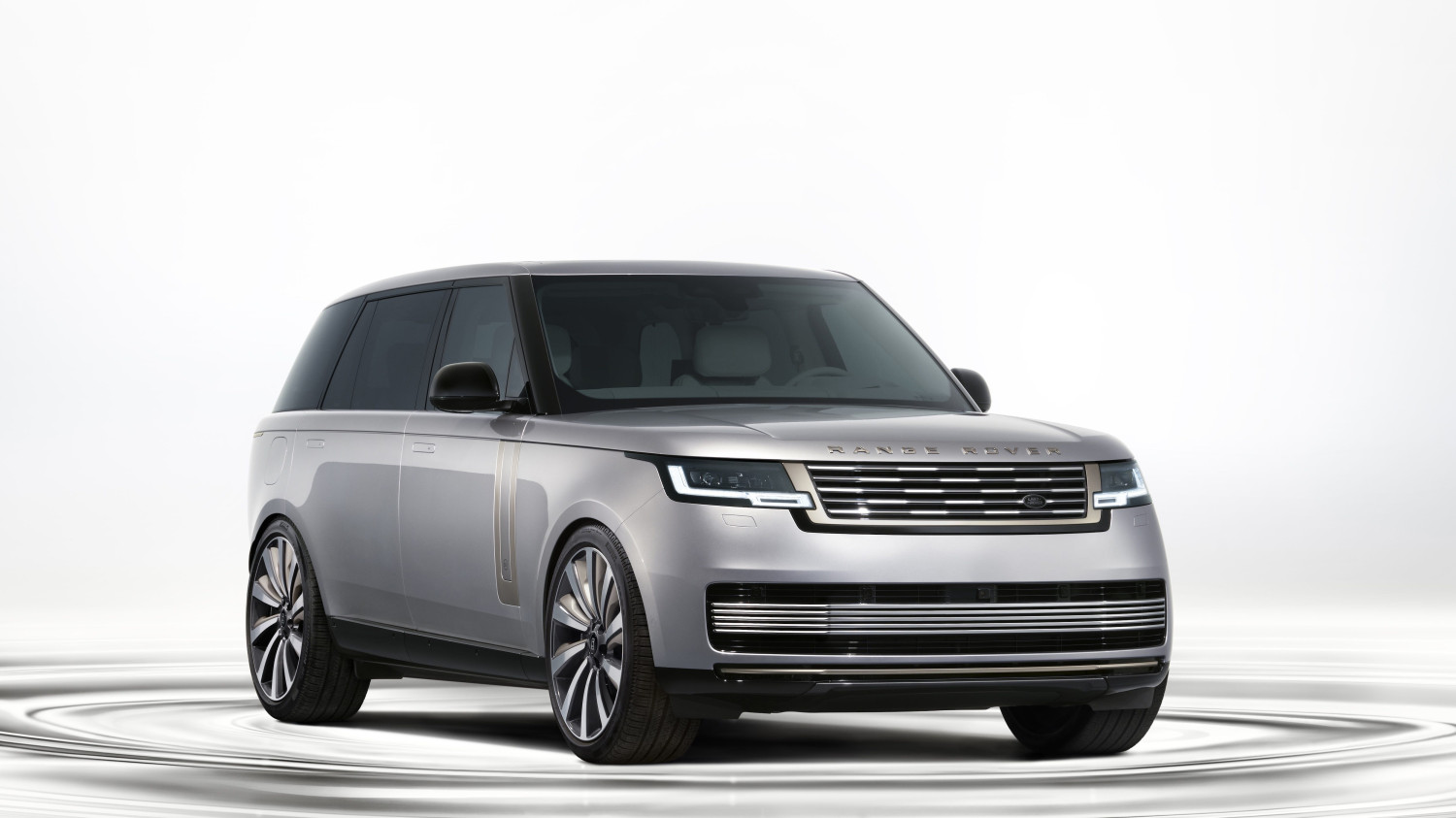 2027 Land Rover Range Rover SV Ultra Packs Wild Stereo, $255,000 Price