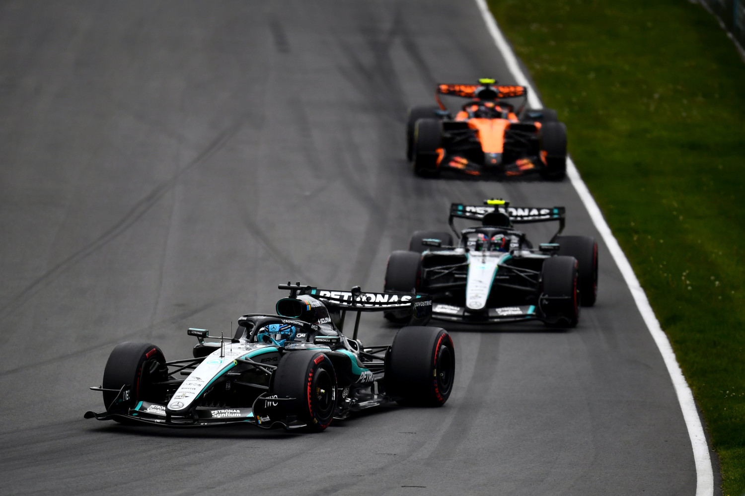 George Russell Throws Headrest Following PU Failure in Canadian Grand Prix