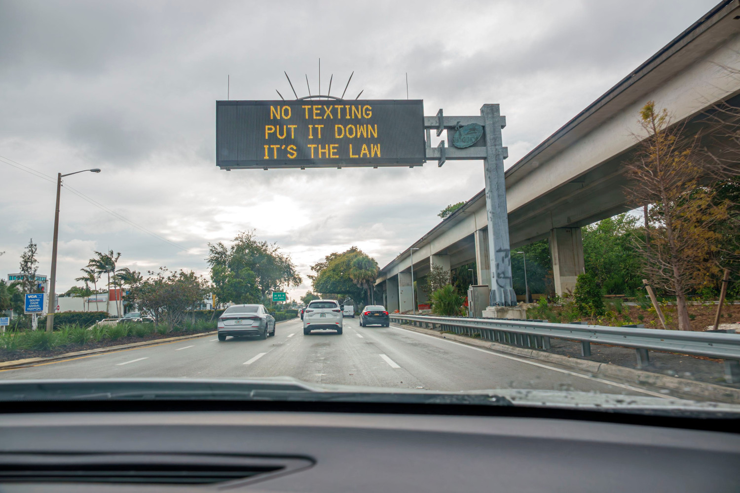 Cell Phone Use Before Car Crashes Severely Underreported by Police: IIHS