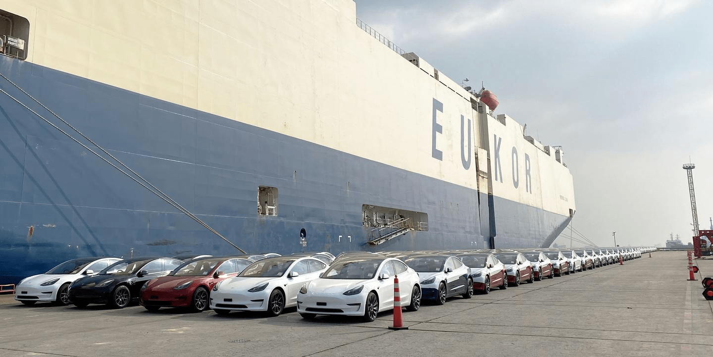 Tesla Adds Sunwoda as Fifth Battery Supplier to Cut Costs