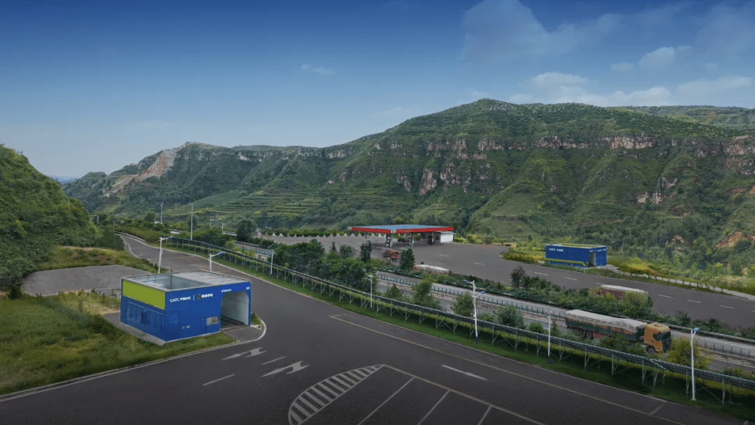 CATL and Logistics Giant STO Express Partner to Electrify Delivery Fleets