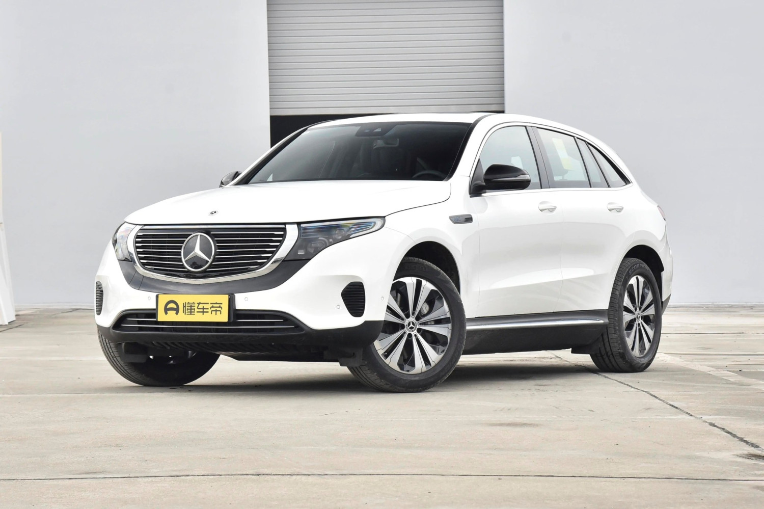 Mercedes Faces “Battery Lock” Dispute, 400+ EQC Owners Protest