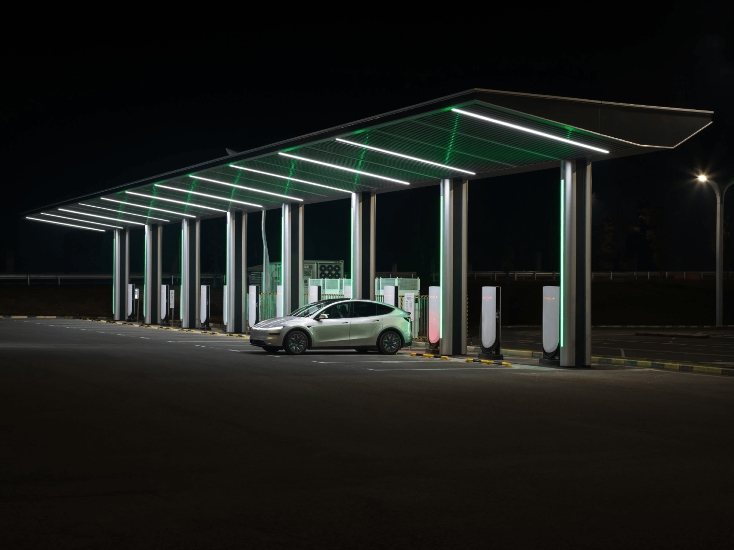 Tesla Opens Supercharger Cards to Non-Tesla EV Owners From $0.22/kWh