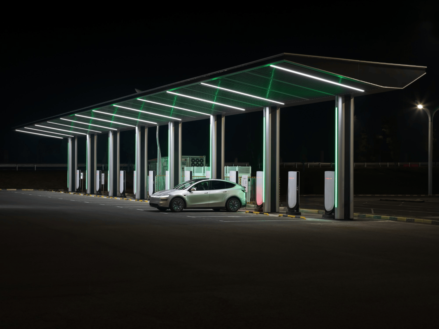 Tesla Opens Supercharger Cards to Non-Tesla EV Owners From $0.22/kWh