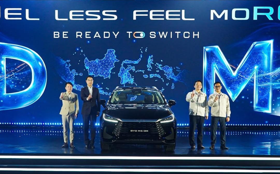 BYD Launches DM Hybrid Tech in Indonesia With M6 DM Cross Debut