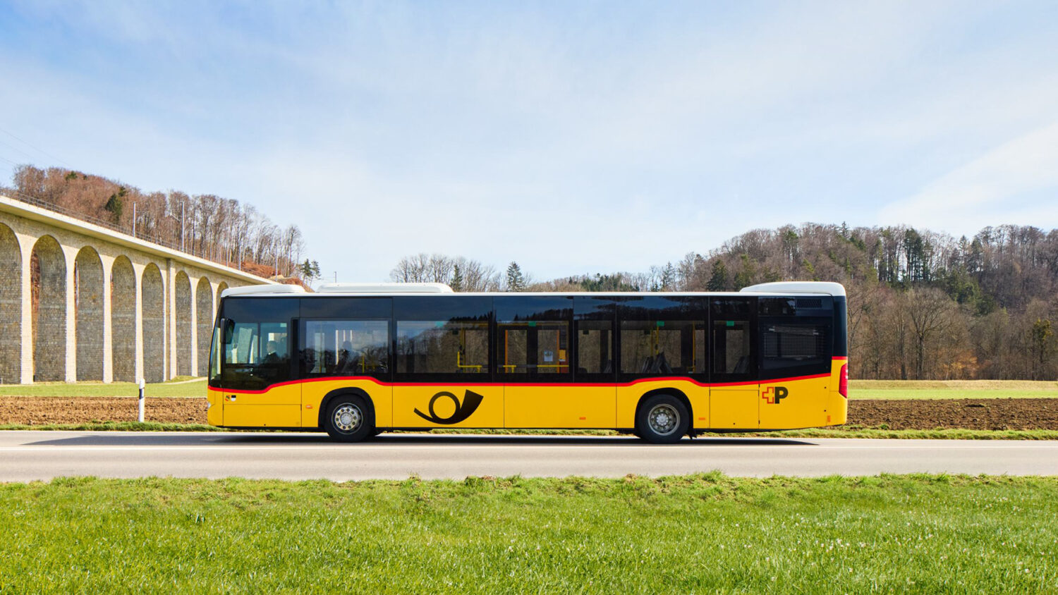 Apollo Go Secures Swiss L4 License, Targets Public Service By 2027