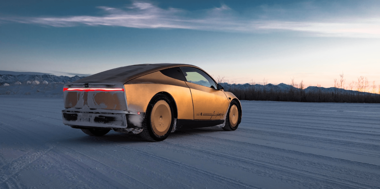 Tesla China Deploys Local AI Data Center, Urgently Hires AI Scientists