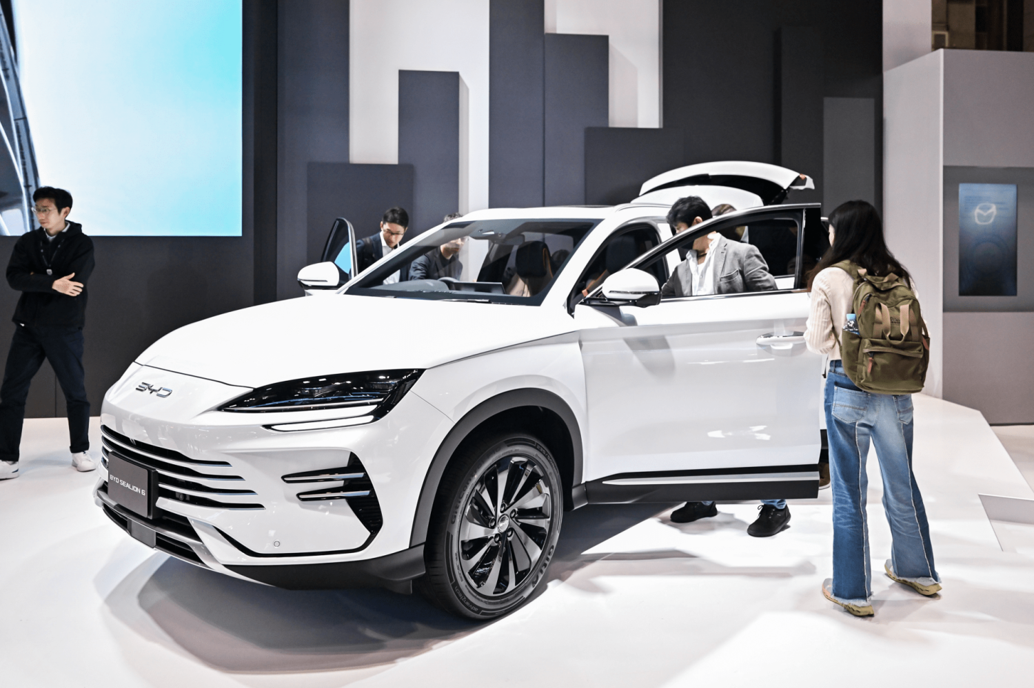 BYD Expands PHEV Lineup in Japan Amid Subsidy Disadvantage