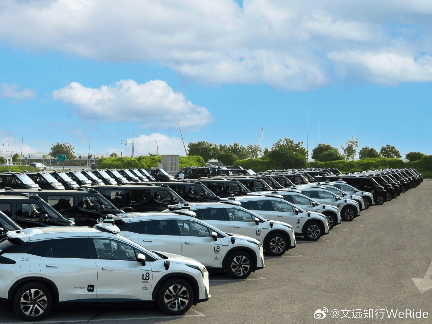 WeRide Q4 Robotaxi Users Surge 900%, Annual Revenue Hits $96 Million