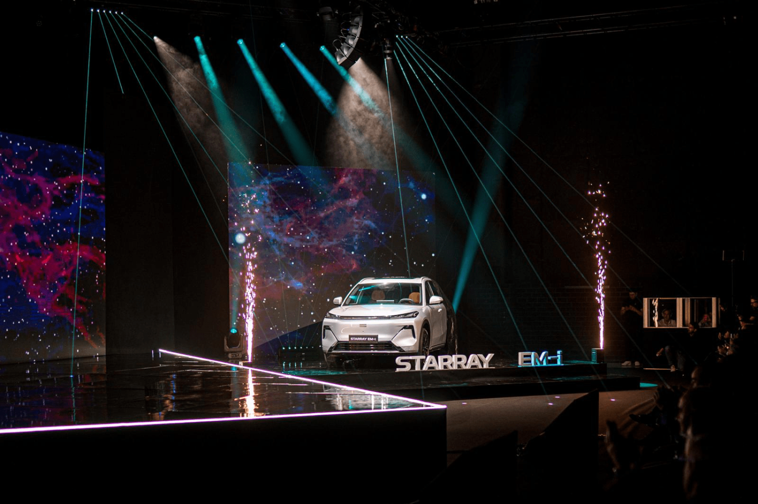 Geely Expands in Five European Markets With E5, Starray EM-i