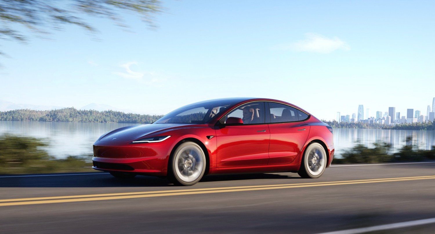Tesla, Tesla moves to guarantee resale value for buyers after price cuts