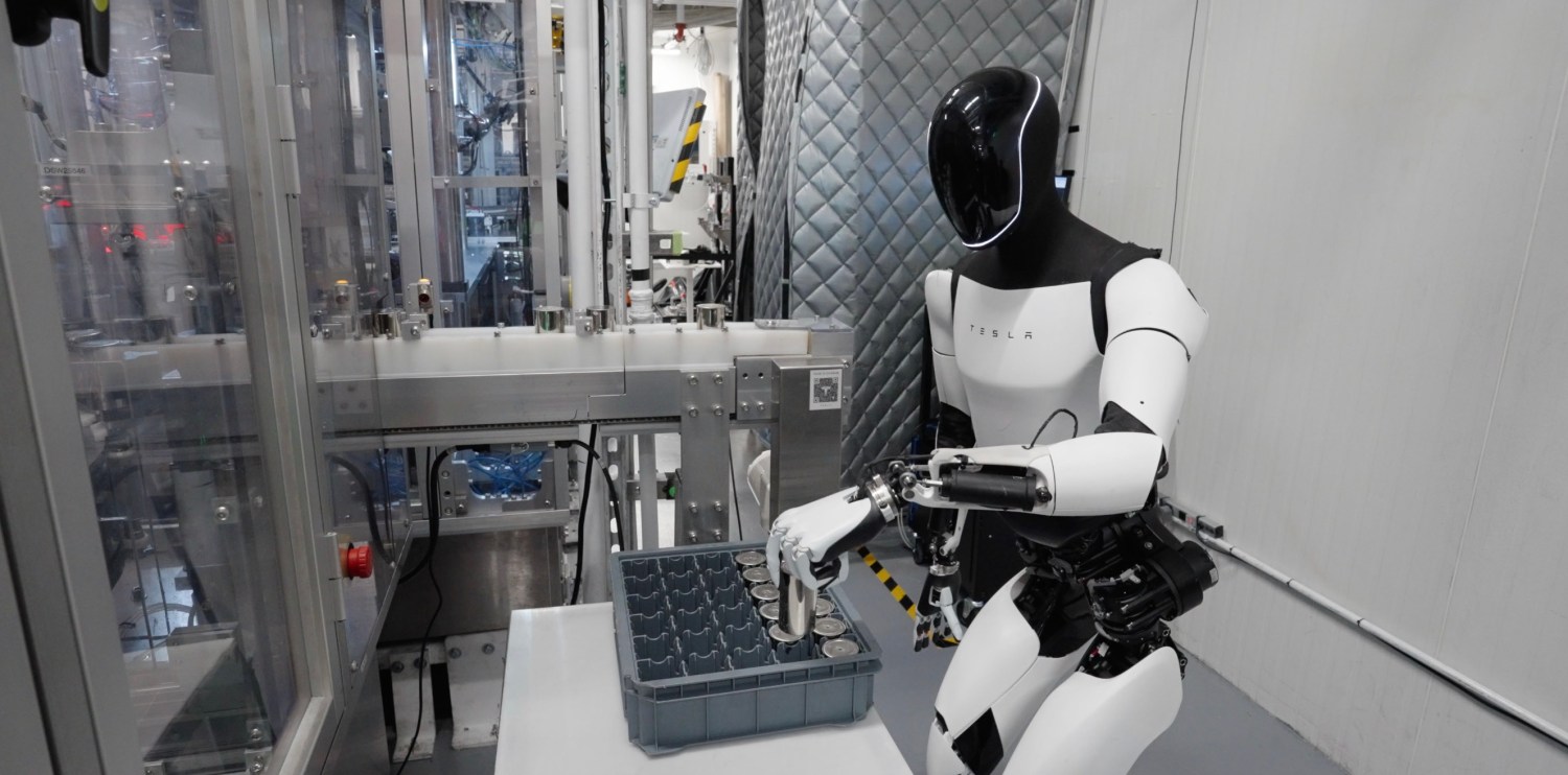 Tesla, Tesla (TSLA) quietly discloses $2 billion AI hardware acquisition buried in filing