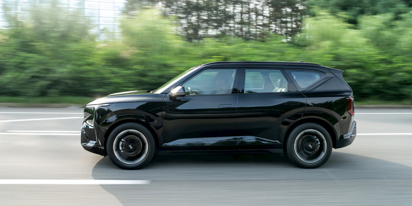 Kia's mid-size EV SUV caught testing in the US [Images]