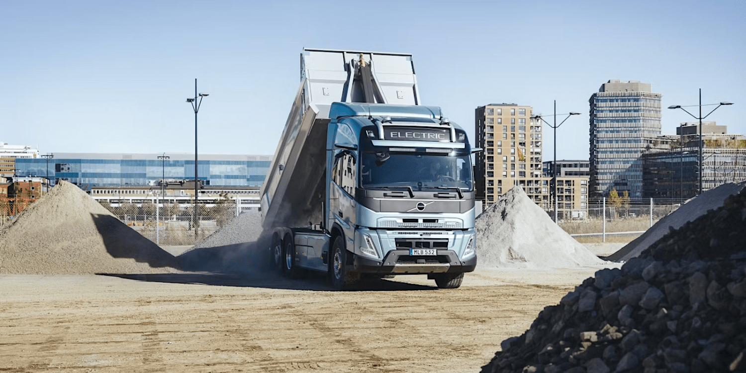 Volvo updates its electric semi truck lineup with up to 700 km range