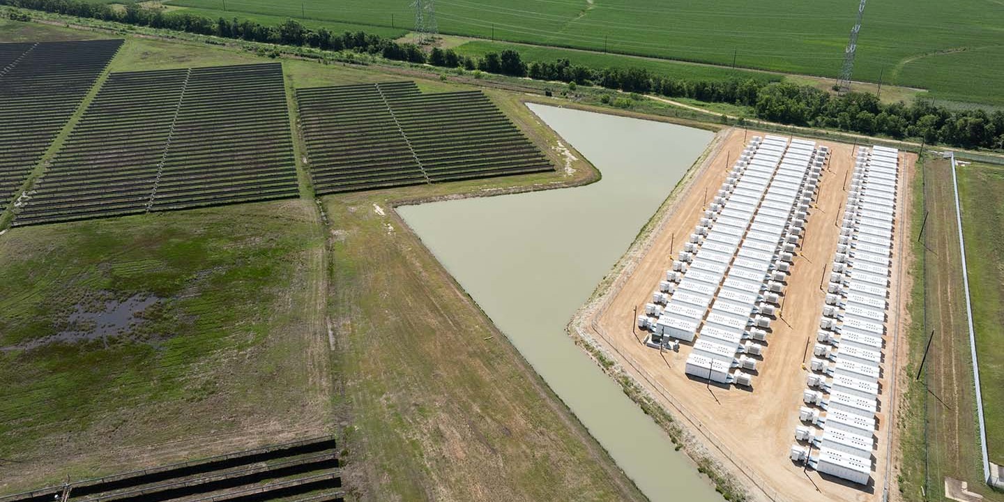 A 500 MWh Tesla Megapack battery just went live in Texas