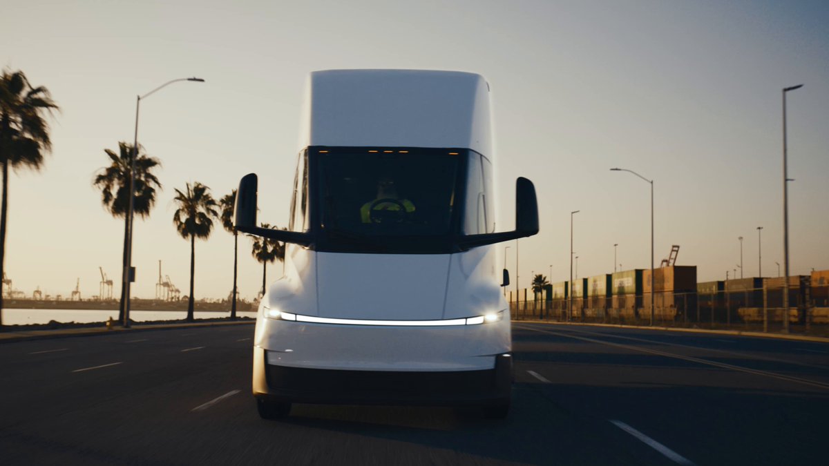 Tesla files permit for Semi service center in Las Vegas as ramp begins