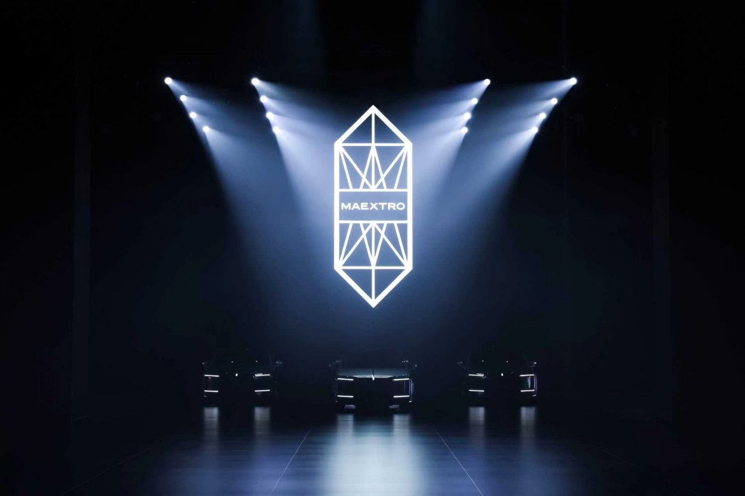 Maextro S800 Grand Design and the Power Shift in the Ultra-Luxury Market