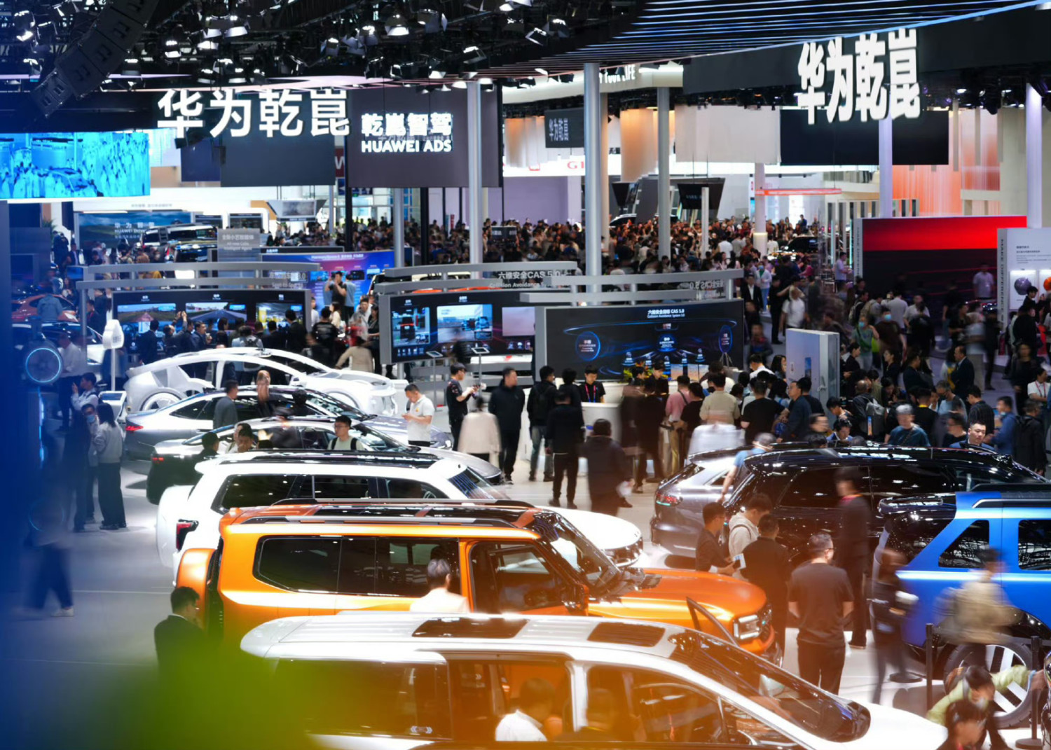 Huawei Follows Suit with Driver-Assistance Underwriting, Owners Finally No Longer Scapegoats