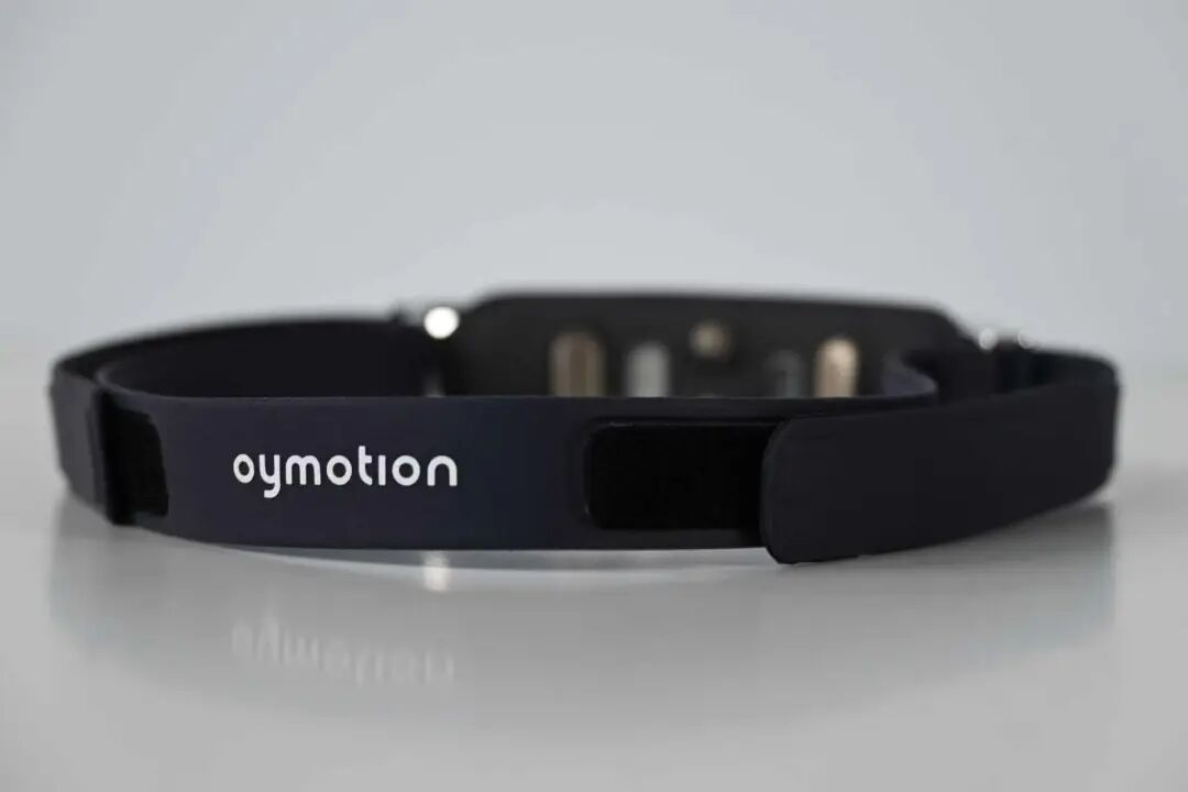 WAIC 2026 | OYMotion Unveils Three New BCI and EMG Devices