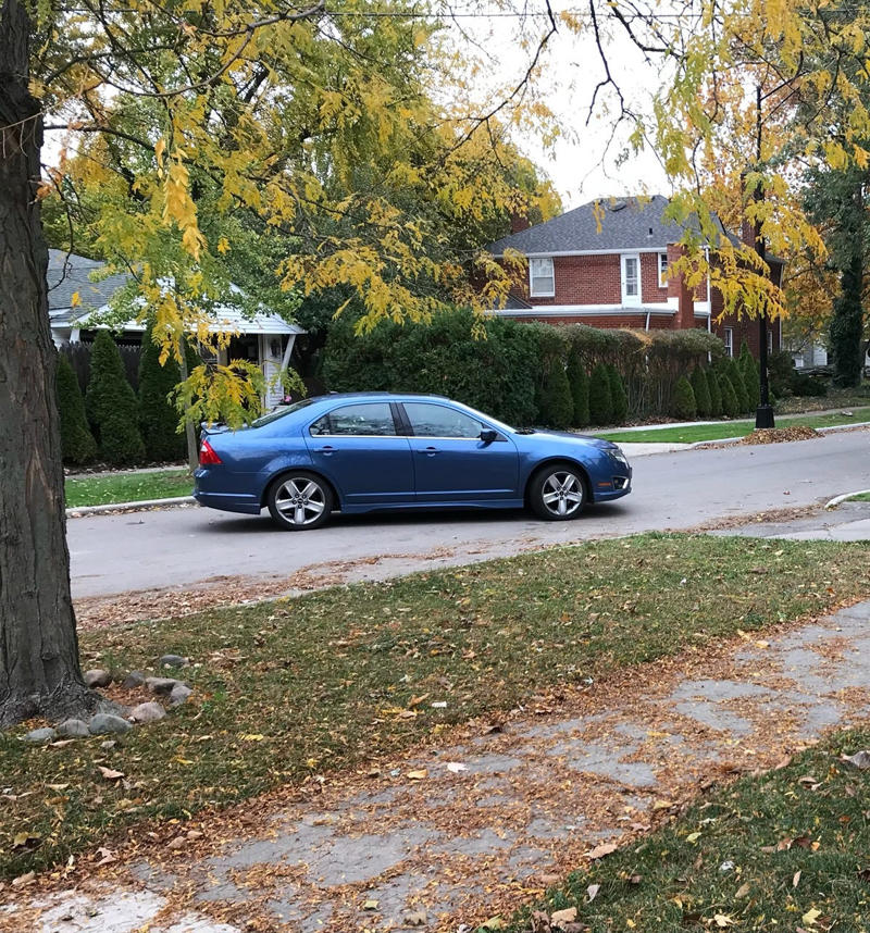 When to repair an old car versus buying new