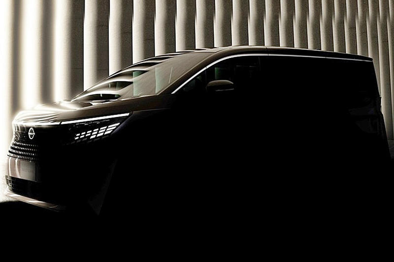 航空機ファーストクラス以上の広さ！？日産エルグランド新型、ピクセルヘッドオプティック技術で攻めの一手