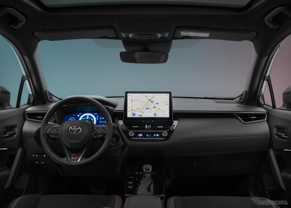 トヨタ『カローラクロス』に初の「GRスポーツ」登場、今秋欧州発売へ