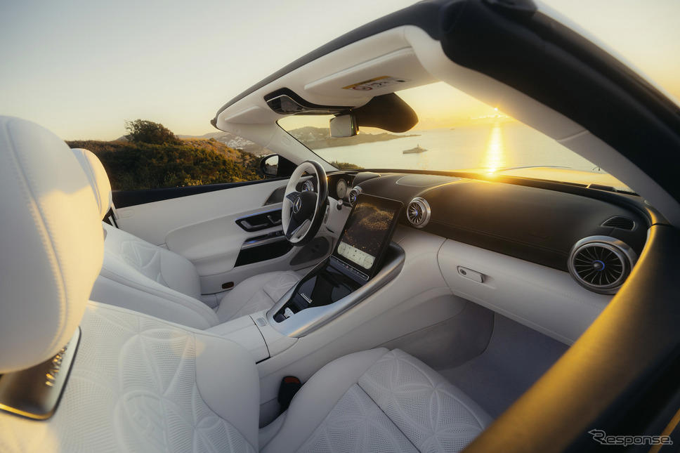 メルセデスマイバッハ、初のオープン2シーター『SL 680』発表…贅沢とスポーツ性を融合