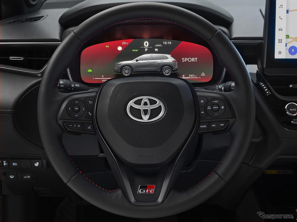 「バカ売れするやつだこれ」SNS大盛り上がり！ トヨタ『カローラクロス』のGRスポーツ、日本導入は