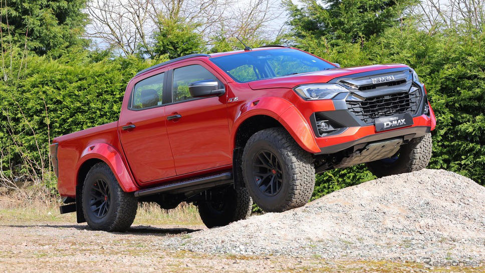 いすゞのピックアップトラック『D-MAX』新型が究極のオフロード仕様に