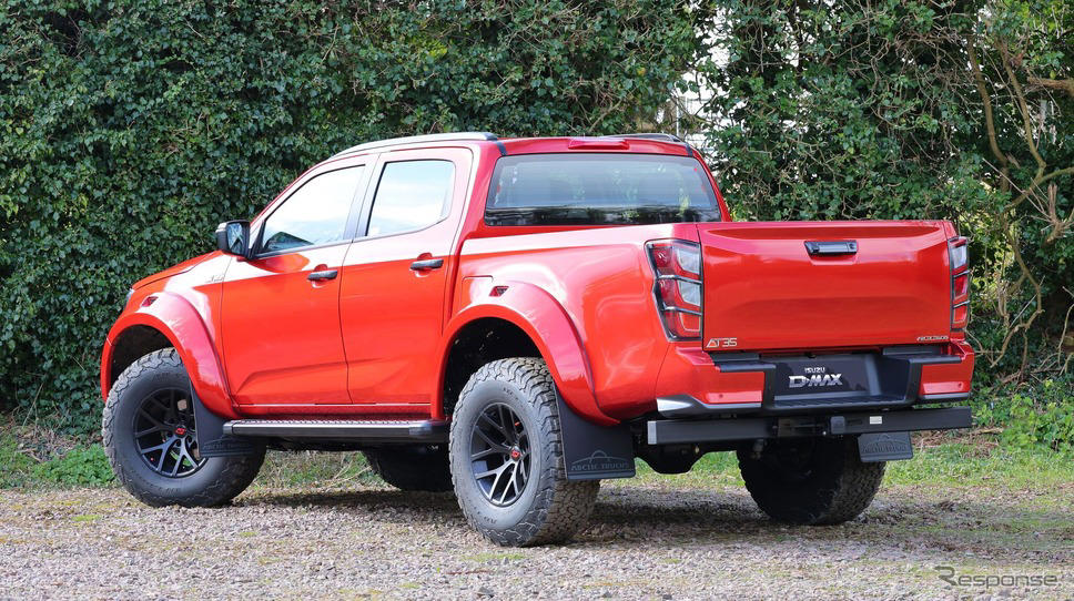 いすゞのピックアップトラック『D-MAX』新型が究極のオフロード仕様に