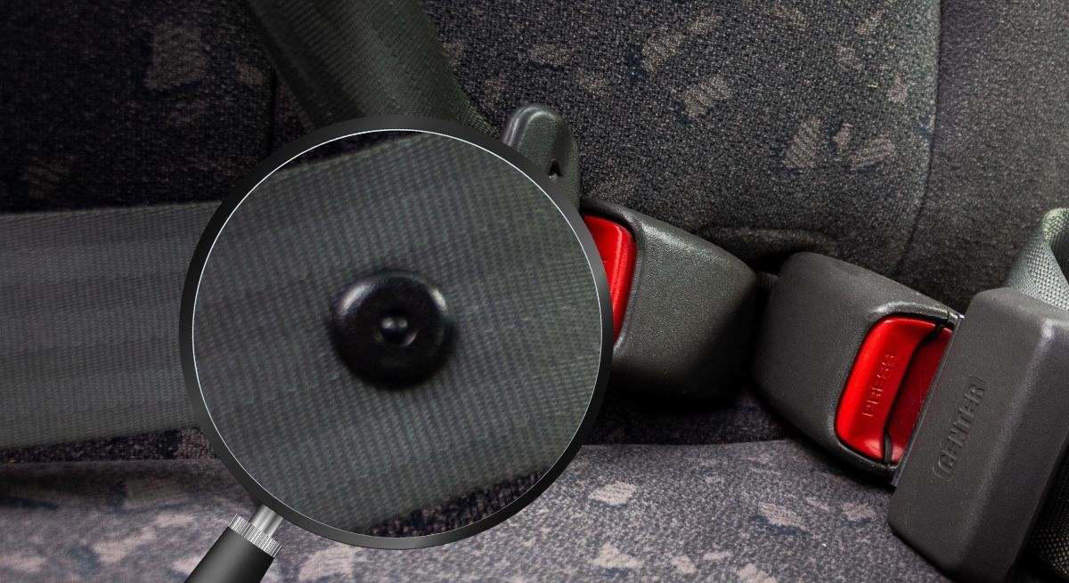 Pocos lo saben: cuál es la función del botoncito del cinturón de seguridad