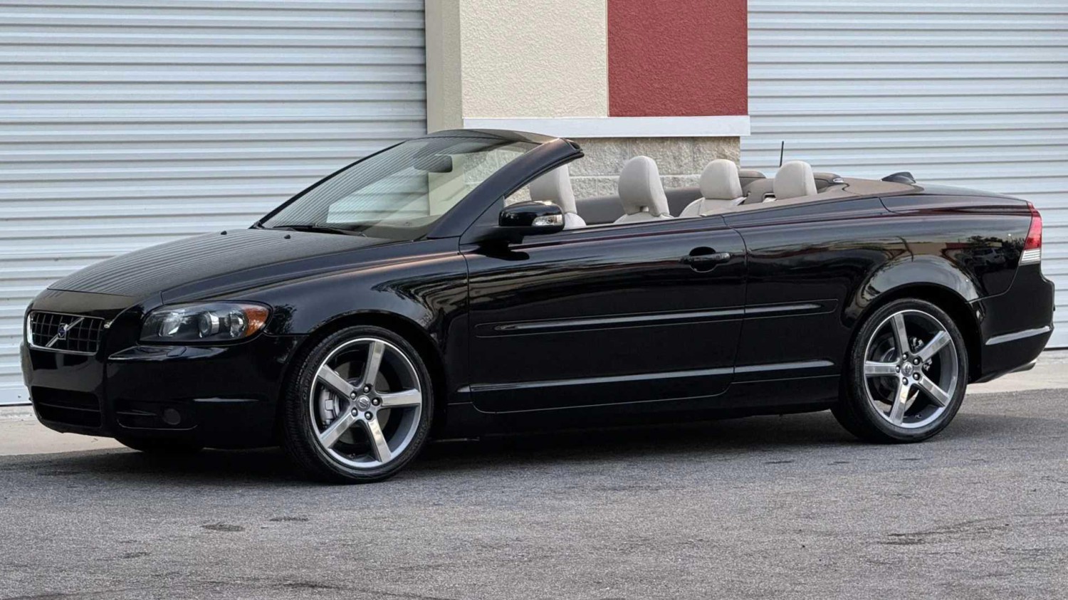 Best Used Volvo Classic Car