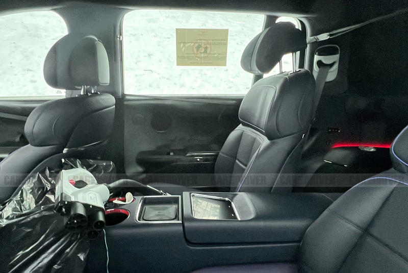 2026 Genesis GV90 Electric Flagship SUV Looks Massive in Spy Photos