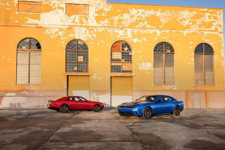 The New Dodge Charger Might Get a HEMI After All