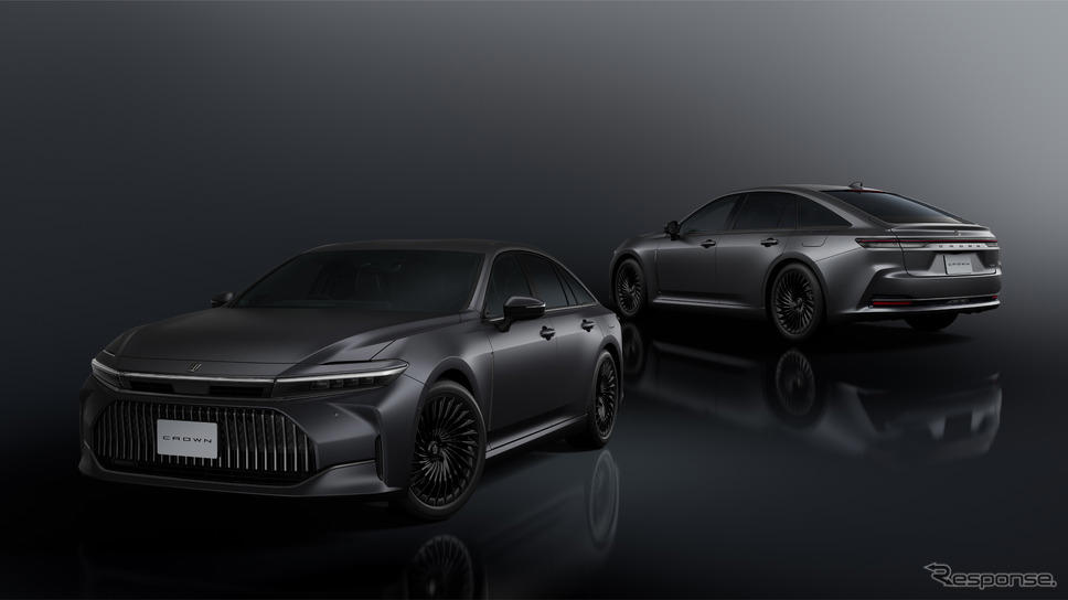 トヨタ『クラウン』誕生70周年仕様が発売、「THE CROWN」専用モデルも