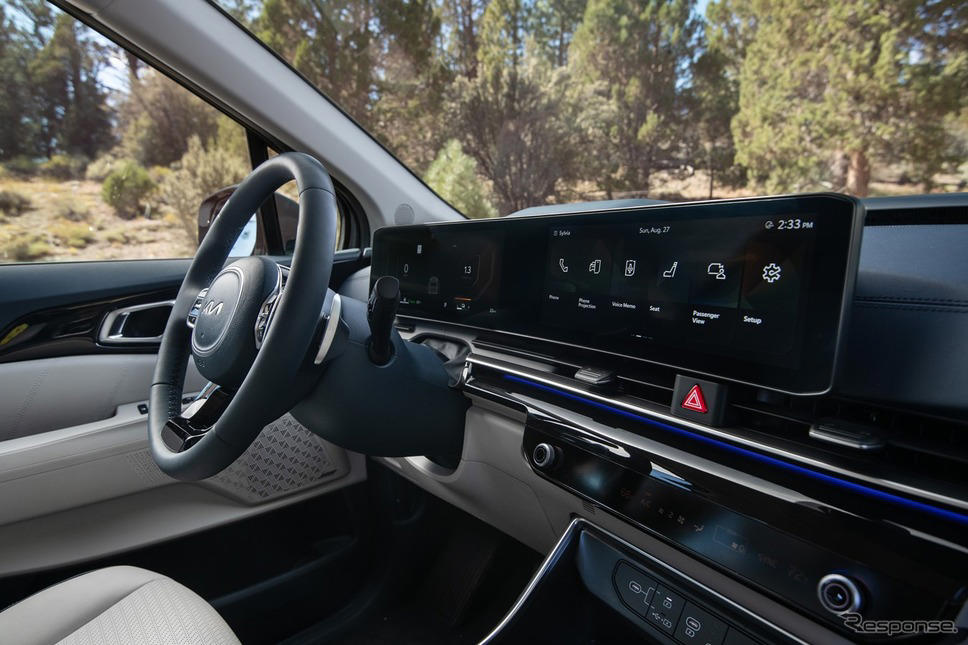 堂々デザインのミニバン『カーニバル』、デュアル12.3インチディスプレイやVIP装備満載に