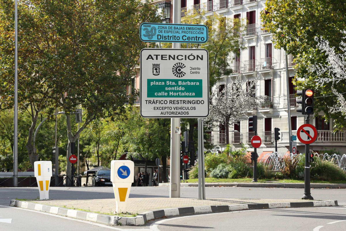 Revés para quienes se deshicieron de su coche sin etiqueta: Madrid les abre la puerta para que vuelvan a sus calles