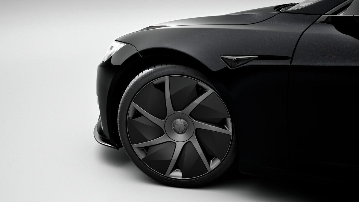 Tesla Treats the Model S and Model X to Yet Another Minor Refresh, And a $5000 Price Hike