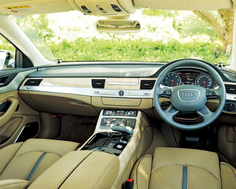 アウディA8 L W12 クワトロは伝統的な価値観へのアンチテーゼだった【10年ひと昔の新車】