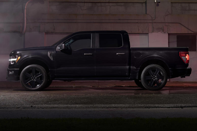 Ford F-150 Lobo: Lowered V8 ‘street truck’ revealed