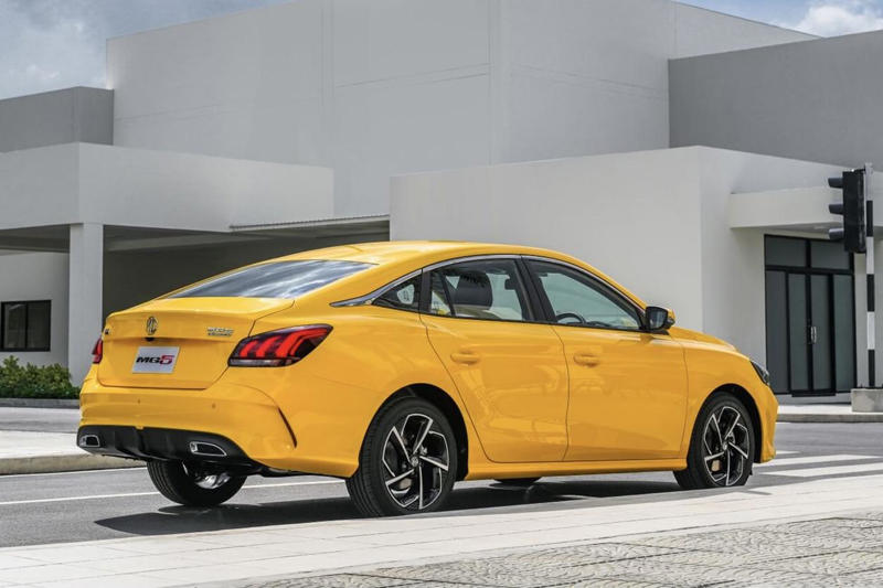 MG Australia cuts back 2025 MG 5 range
