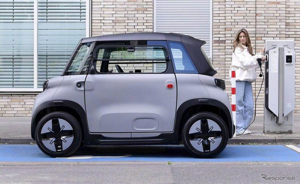 軽自動車よりも小さい！ 15歳から運転できるオペル、約132万円から販売