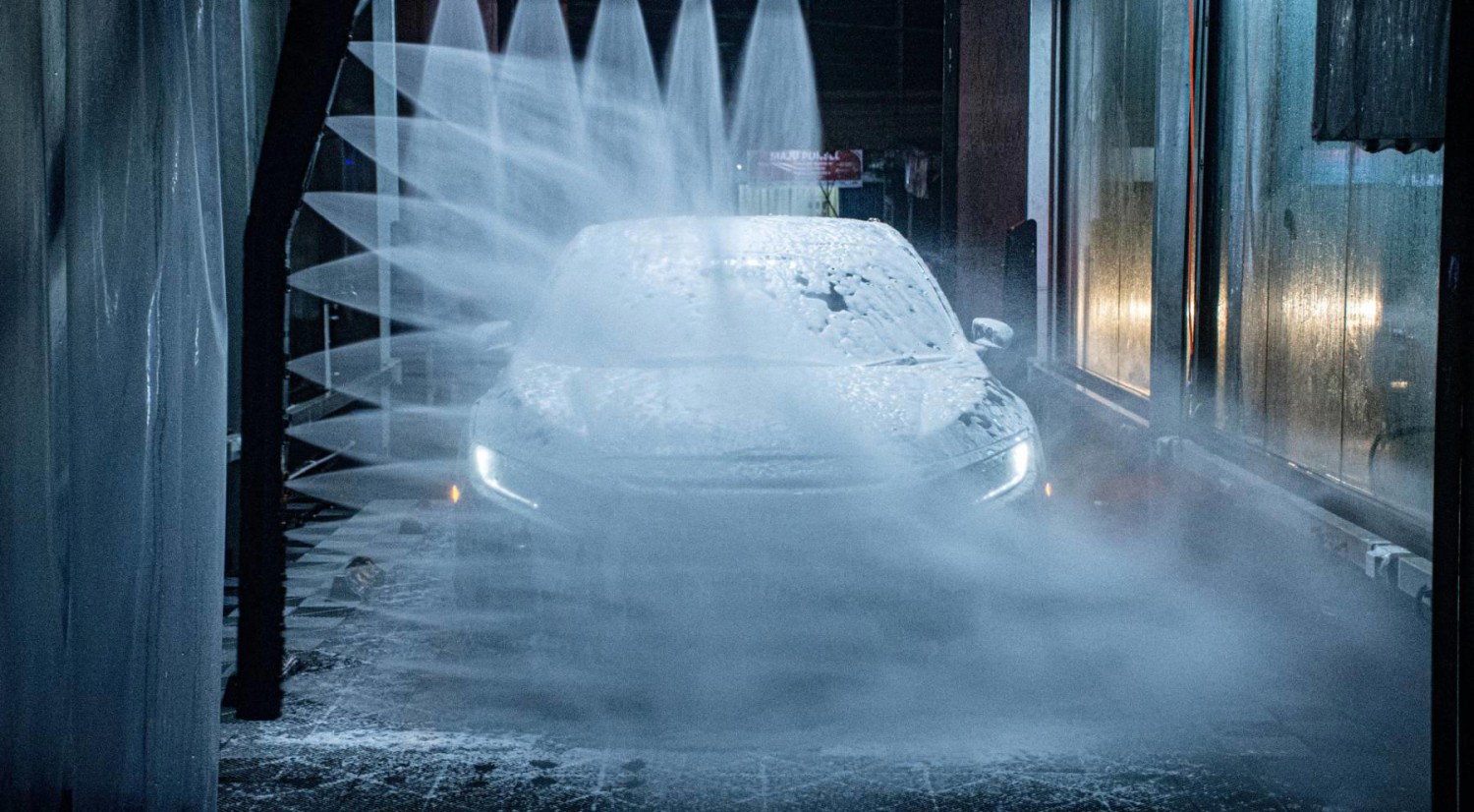 Descubre cómo reclamar: ¿el túnel de lavado ha dañado tu coche?