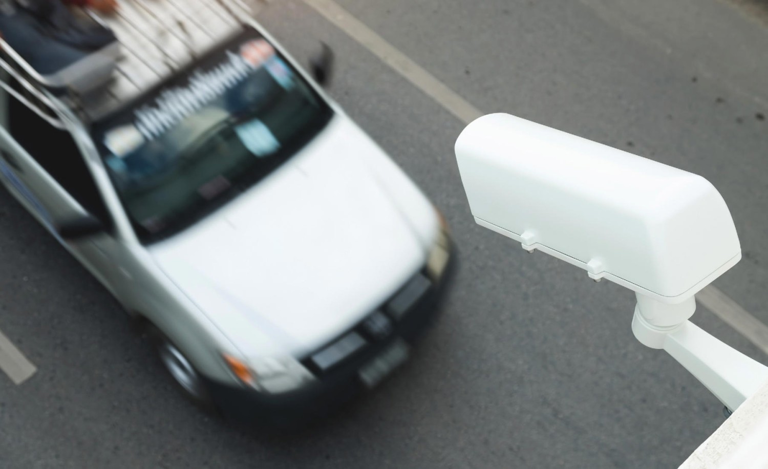 ¿Cómo recurrir una multa de un radar? Esta abogada no piensa pagarla porque ha encontrado un vacío legal: se fijó en este detalle