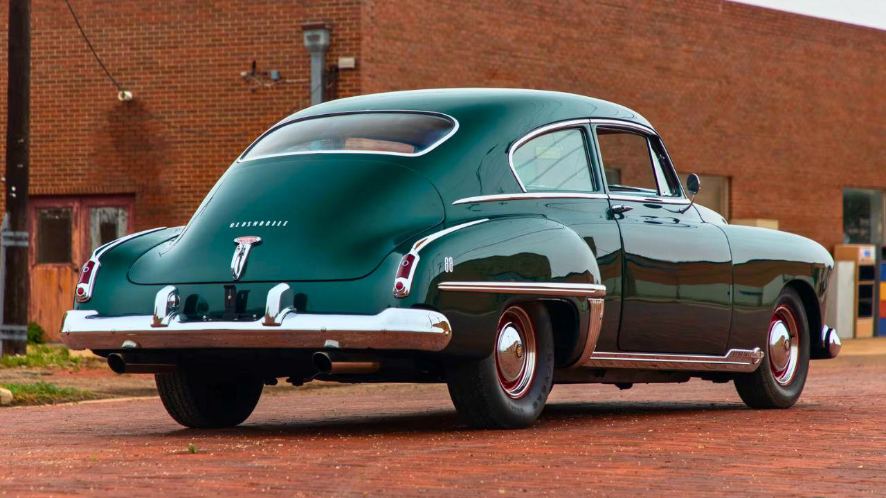 7 muscle cars that secretly had truck engines - TopCarNews