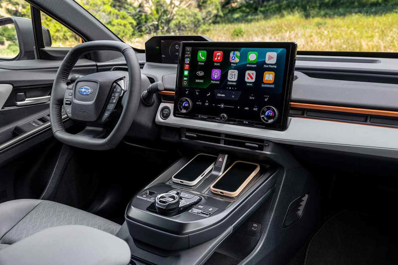 スバルが新型バッテリーEV「アンチャーテッド」を世界初公開、グローバルバッテリーEVラインナップの第3弾として登場